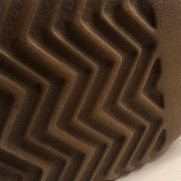 UGG cream sweater material winter boots size 9 - Picture 4 of 5